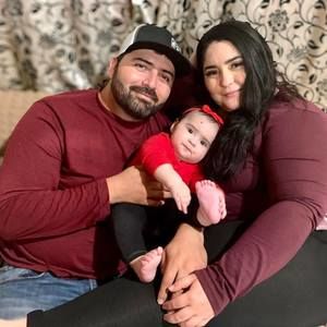 Meet your Posher, Perlita